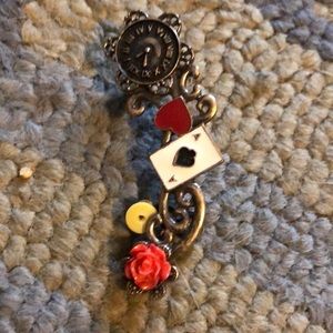 Alice in wonderland ear cuff